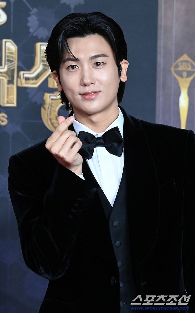 31일 서울 상암동 SBS 프리즘타워에서 열린 2025 SBS 연기대상. 박형식이 포즈를 취하고 있다. 상암동=허상욱 기자wook@sportschosun.com/2025.12.31/