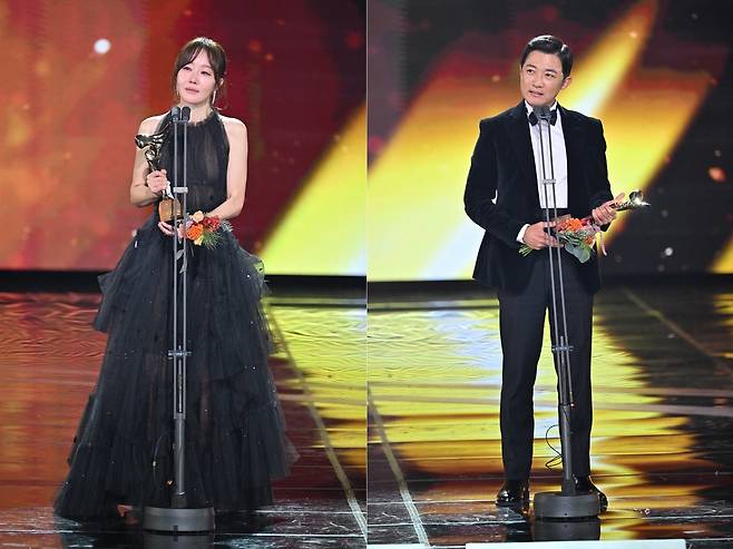 '2025 KBS 연기대상' 대상 엄지원(왼쪽), 안재욱(오른쪽) [KBS 제공. 재판매 및 DB 금지]