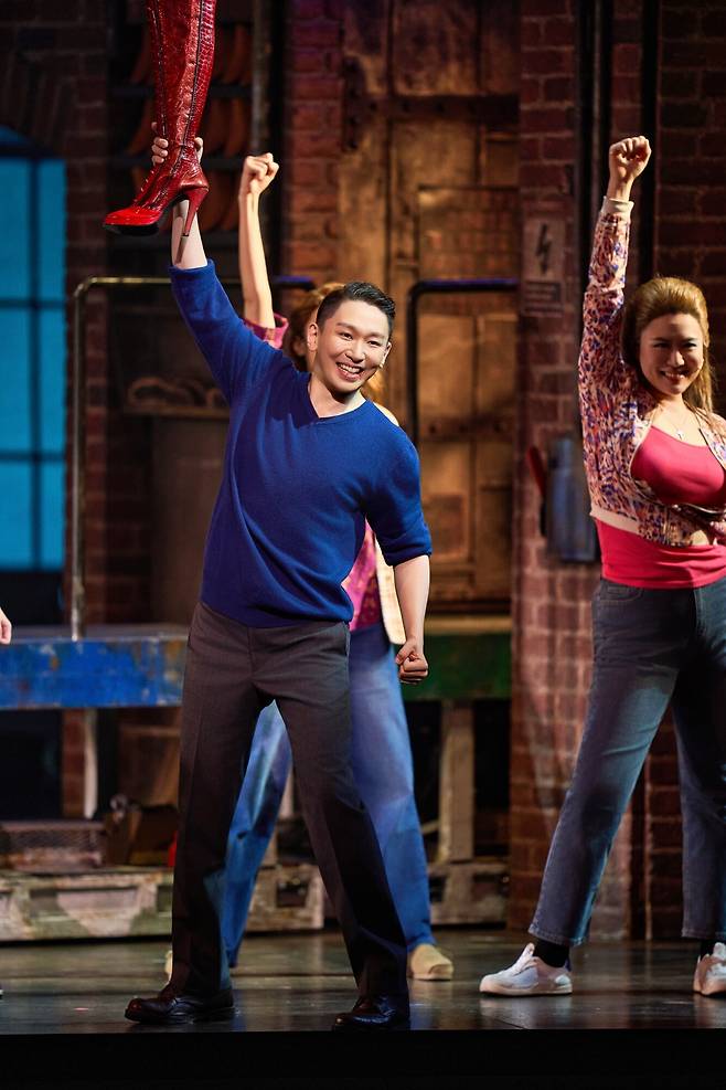 '킹키부츠'의 '찰리' 김호영(왼쪽) 배우./CJ ENM