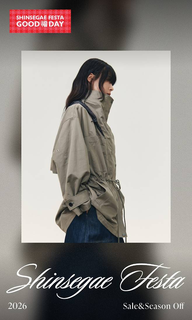 신세계백화점은 11일까지 전국 13개 점포에서 패션·잡화·리빙 등 300여 개 브랜드가 참여하는 세일 행사 '신세계 페스타'를 연다. 신세계백화점 제공