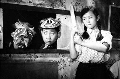 영화 '얄개전'(1965)은 아역배우 안성기(가운데)의 대표작 중 하나이다.