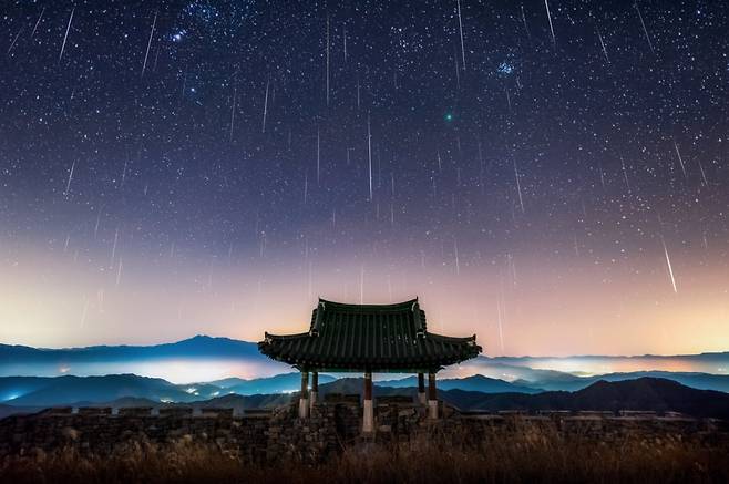 쌍둥이자리 유성우. 사진=한국천문연구원(2021년 천체사진공모전 수상작 윤은준 촬영)