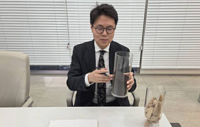 천일에너지 박상원 대표가 인터뷰를 진행하고 있다. (사진=지디넷코리아)