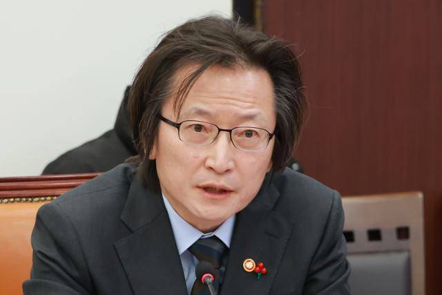 주병기 공정거래위원장이 지난달 30일 국회에서 열린 경제형벌 민사책임 합리화 제2차 당정협의에 참석해 발언하고 있다. 연합뉴스