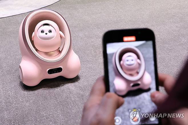 중국 TCL AI 로봇 에이미 [연합뉴스 자료사진]