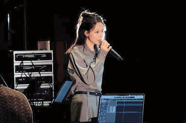 지난달 10일 일본 도쿄 하라마큐 아사히홀에서 열린 최유리의 첫 일본 단독 콘서트 무대. 네이브 제공