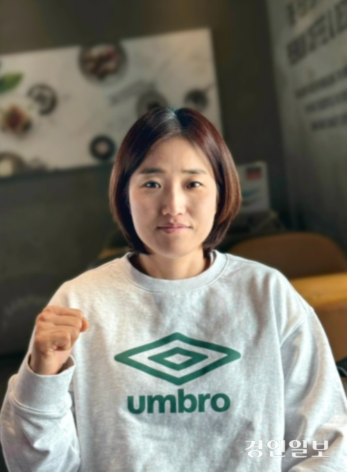 문필희 감독은 6일 경인일보와의 인터뷰에서 “포스트 시즌 진출을 목표로 젊은 선수들이 이번 시즌 자신감 있는 경기를 펼치긴 바란다”고 말했다. 2026.1.6 /문필희 감독 제공