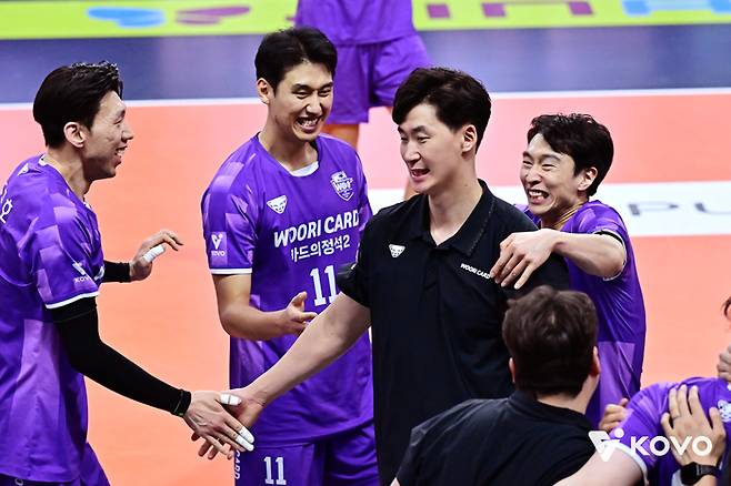 우리카드 박철우 감독대행. 제공 | 한국배구연맹