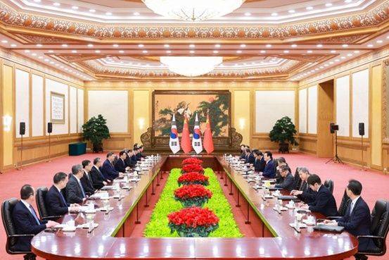 ⓒChinese President Xi Jinping holds talks with Republic of Korea President Lee Jae Myung in Beijing, China, January 5, 2026. /Xinhua