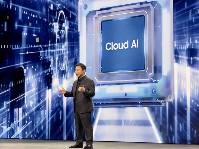 삼성전자의 모바일경험(DX)부문을 이끄는 노태문 대표이사 사장이 4일(현지시간) 미국 라스베이거스 윈 호텔에 조성한 삼성전자 단독 전시관에서 인공지능(AI) 홈의 비전을 알리는 '더 퍼스트 룩(The first look)'의 대표 연사로 나서 발표를 하고 있다. 삼성전자는 세계 최대의 가전·정보기술(IT) 박람회 CES2026이 열리는 미국 라스베이거스 윈 호텔에 참가 기업 가운데 가장 큰 규모(4628㎡,약 1400평)의 단독 전시관을 조성했다. 구경우 기자