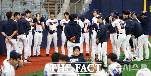 프로야구는 2년 연속 1000만 관중 돌파로 '국민 스포츠'의 자리를 굳혔다. 이번 WBC는 팬들의 기대에 호응해 반드시 좋은 성적을 거둬야 한다. /뉴시스