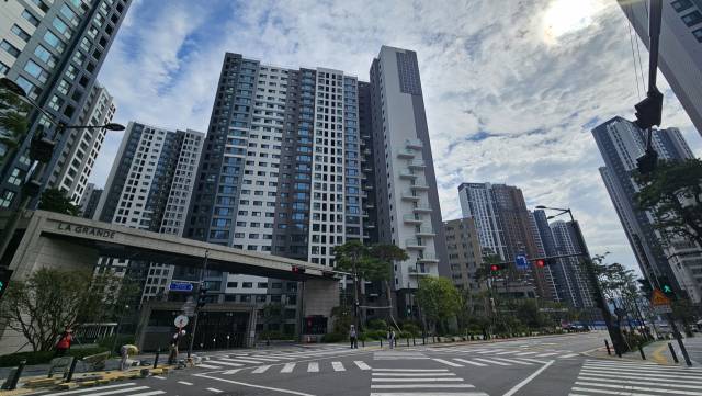 서울 동대문구 아파트 단지 전경. 백주연 기자