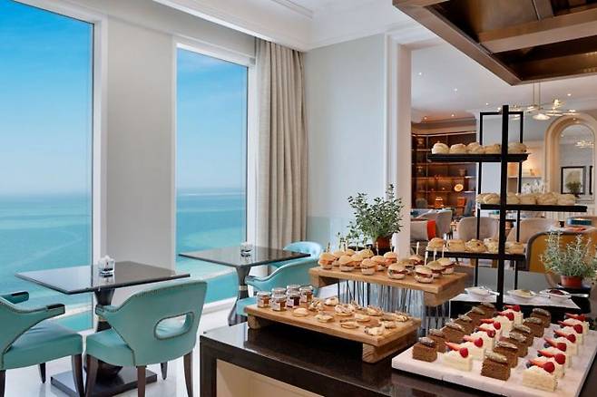 '더 리츠칼튼 도하' 클럽 라운지 내부. 더 리츠칼튼