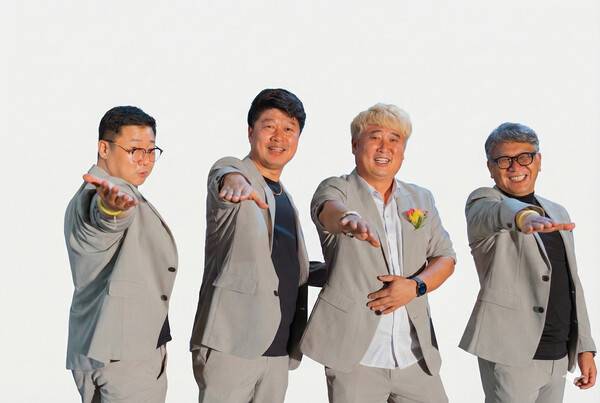옥천 밴드 ‘하는 걸로’ 이의상, 이종필, 최병국, 김원택씨(왼쪽부터). ‘하는 걸로’ 제공