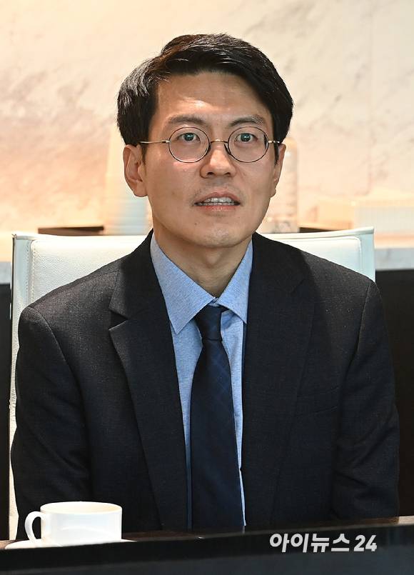 김앤장 법률사무소 노태영 변호사가 5일 서울 종로구 김앤장 법률사무소에서 아이뉴스24와 인터뷰를 하고 있다. [사진=곽영래 기자]