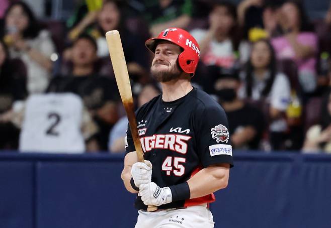 KIA타이거즈에서 활약했던 패트릭 위즈덤이 시애틀 매리너스와 마이너리그 계약을 체결했다. 사진은 KIA에서 활약한 위즈덤. /사진=뉴스1