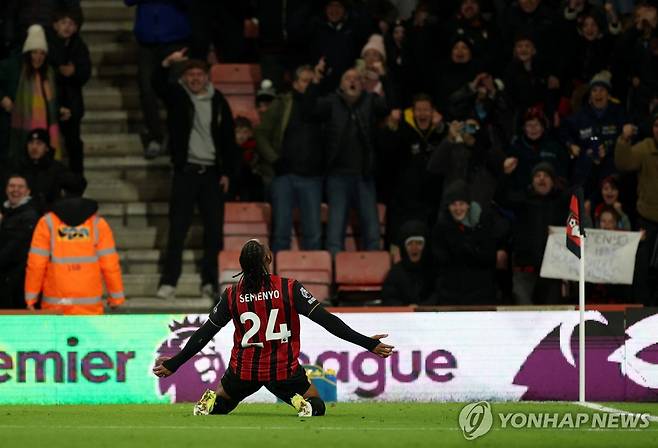 후반 추가시간 결승골을 넣고 포효하는 앙투안 세메뇨 [로이터=연합뉴스]