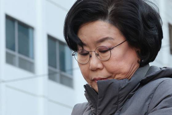 이혜훈 기획예산처 장관 후보자가 지난 5일 서울 중구 예금보험공사에 마련된 인사청문회 준비 사무실로 출근하고 있는 모습. 〈사진=연합뉴스〉