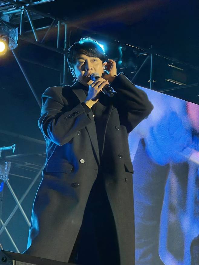 공연 중인 가수 이승기 / 사진=권효정 여행+ 기자