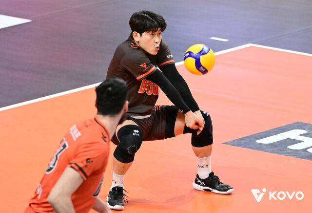 12년차 원 클럽 맨 리베로, 팀을 구하기 위해 돌아온다! “많이 좋아졌다, 본인도 출전 원해” [MD부산]