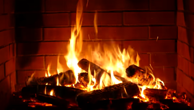 사진=유튜브 'Fireplace 10 hours' 캡처