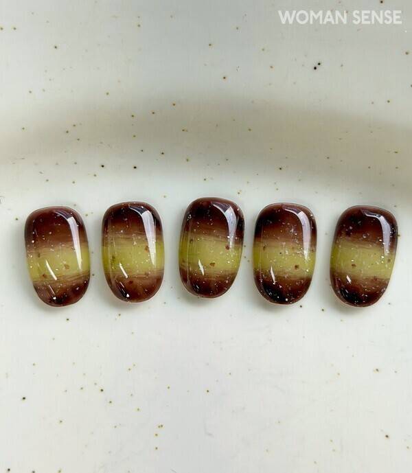 두쫀쿠 네일/ @yogurtnail.co.kr