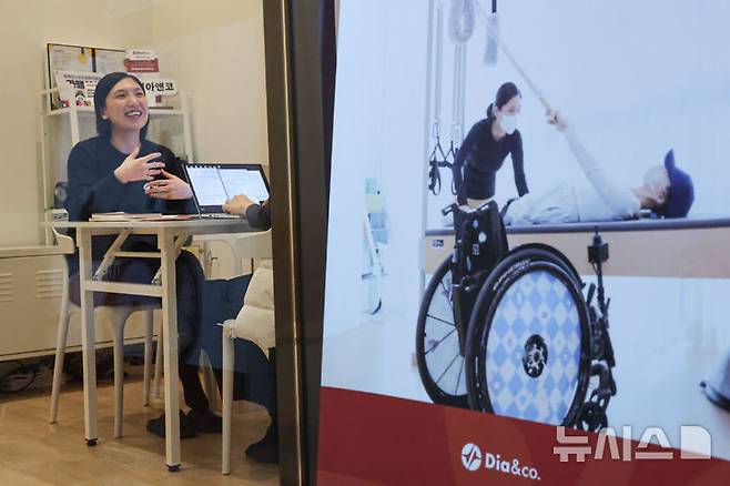 [서울=뉴시스] 권창회 기자 = 이디다 디아앤코 대표가 지난 7일 오후 서울 용산구 디아필라테스에서 뉴시스와 인터뷰를 하고 있다. 2026.01.07. kch0523@newsis.com