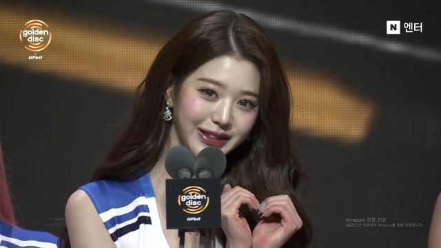 그룹 아이브 멤버 장원영 / 네이버 엔터