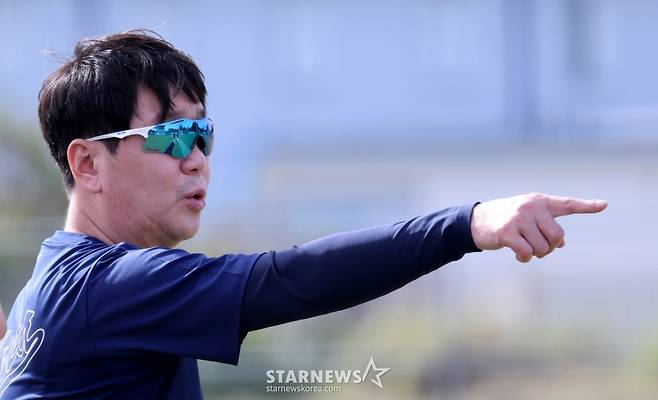 [한번에쓱]야구대표팀 사이판전지훈련 첫날, KBO 대표선수들 다 모으니 이번에는 일낼것 같은 분위기