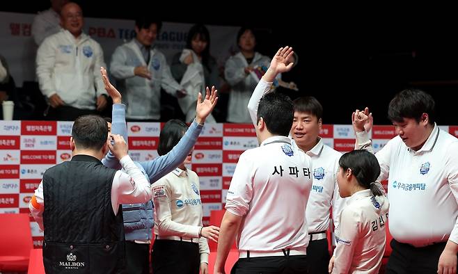 5라운드 1위로 포스트시즌 마지막 티켓을 확보한 우리금융캐피탈 [PBA 제공. 재판매 및 DB 금지]