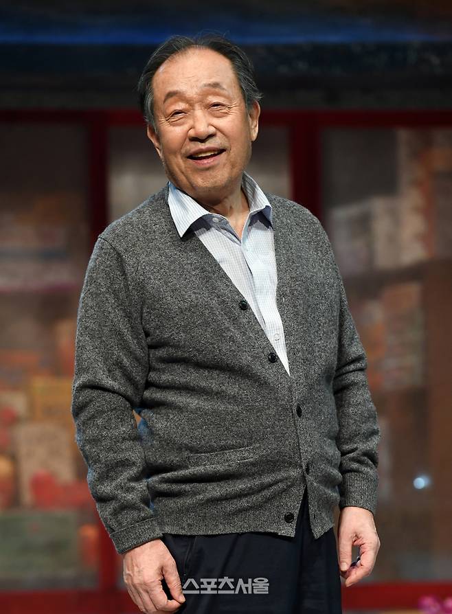 배우 신구가 장진 연출의 연극 ‘불란서 금고’에 출연한다. 사진 | 스포츠서울 DB.