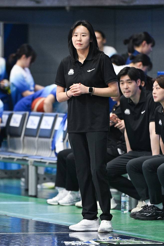 [현장인터뷰]'8연패' 최윤아 감독 작심 비판 기량→경기 임하는 멘탈, 다 최약체인 것 확실하다