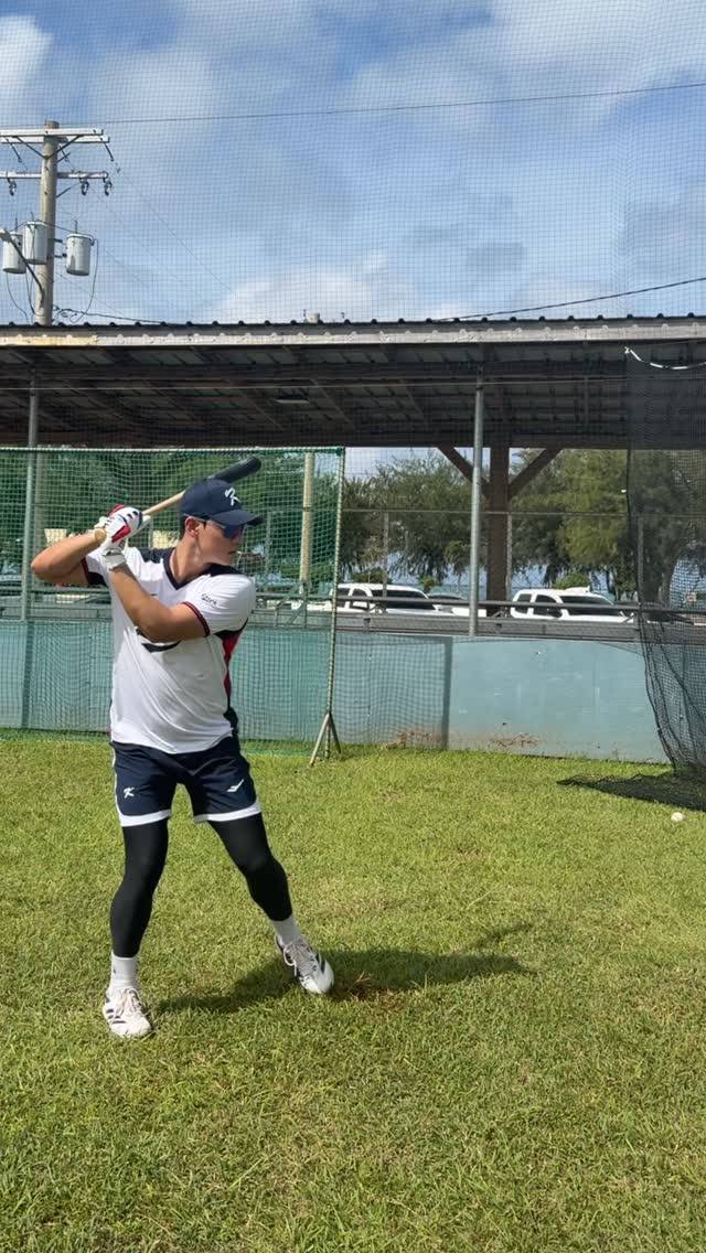 NC Dinos shortstop Kim Ju-won trains with the Korean national baseball team in Saipan in a video shared on the KBO's official Instagram account on Jan. 11. [SCREEN CAPTURE]