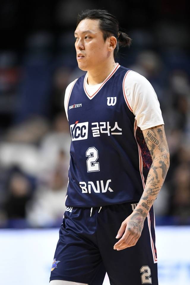 무릎이 좋지 않은 최준용은 현재 근력 운동을 시작한 단계다. 그동안 치료 및 회복에 집중한 그는 이제 재활을 시작했다. 사진=KBL 제공