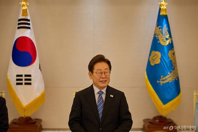 (서울=뉴스1) 허경 기자 = 이재명 대통령이 9일 서울 용산 대통령실에서 열린 종교 지도자 초청 오찬 간담회에서 발언하고 있다. (대통령실 제공. 재판매 및 DB 금지) 2025.7.9/뉴스1  Copyright (C) 뉴스1. All rights reserved. 무단 전재 및 재배포,  AI학습 이용 금지. /사진=(서울=뉴스1) 허경 기자