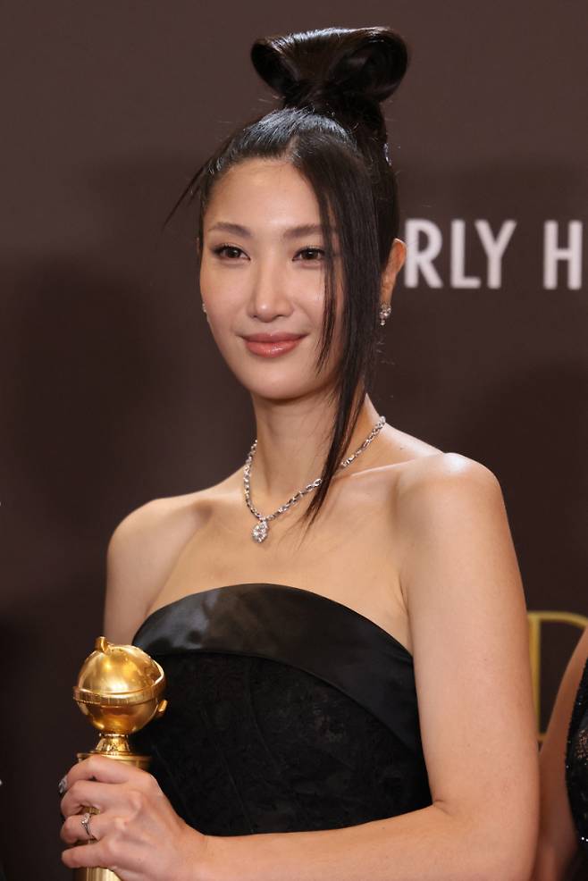 넷플릭스 영화 '케이팝 데몬 헌터스'의 OST(오리지널 사운드트랙) '골든'(Golden)이 제83회 골든글로브 시상식에서 최우수 주제가상을 받았다. 이날 '케이팝 데몬 헌터스'의 주인공 루미의 가창자이자 '골든'의 작곡가 이재가 무대에 올라 수상 소감을 밝혔다. /AFPBBNews=뉴스1