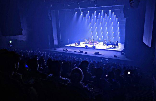 C9엔터테인먼트 제공