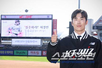 허경민은 +3년의 두산과의 옵션을 뿌리치고 다시 FA를 선언해 KT와 4년 40억원의 계약을 했다. 사진제공=KT 위즈