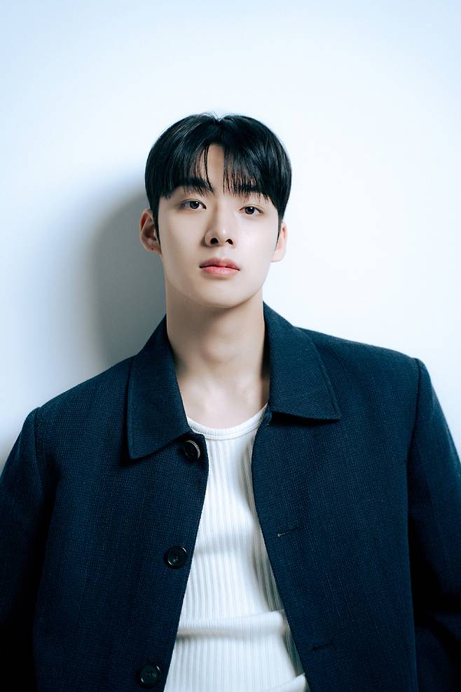 뉴네임 김태영, ‘찬란한 너의 계절에’로 드라마 데뷔 (제공: nne)