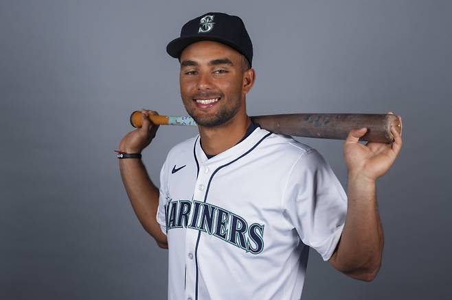 <yonhap photo-0552=""> FILE - This is a 2025 photo of catcher Harry Ford of the Seattle Mariners baseball team. (AP Photo/Lindsey Wasson, File) FILE PHOTO, FOR EDITORIAL USE ONLY/2025-09-02 04:37:05/ <저작권자 ⓒ 1980~2025 ㈜연합뉴스. 무단 전재 재배포 금지, AI 학습 및 활용 금지></yonhap>
