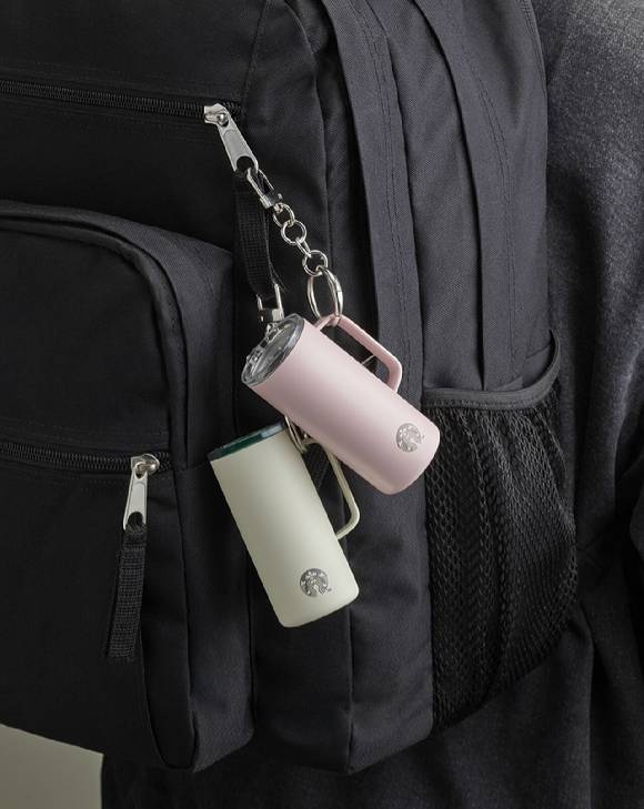 스타벅스 '미니어처 텀블러 키링'. [사진=스타벅스]