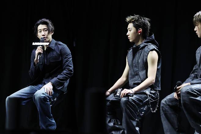 Rapper and More Vision CEO Jay Park speaks to the press during Lngshot's media showcase held at Myunghwa Live Hall in Yeongdeungpo-gu, western Seoul, Tuesday. (Yonhap)