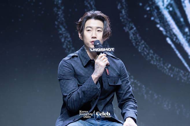Jay Park speaks during a showcase for boy band LNGSHOT’s debut EP, ″Shot Callers,″ at Myunghwa Live Hall in western Seoul on Jan. 13. [DANIELA GONZALEZ PEREZ]