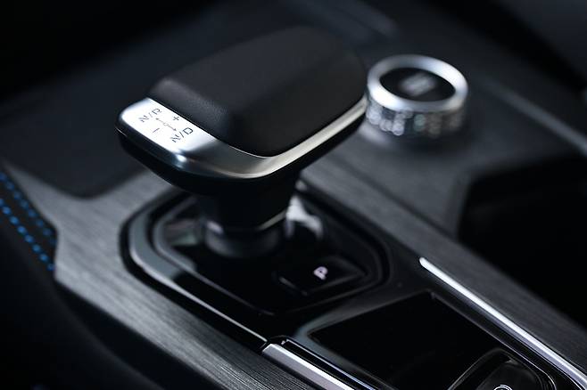 르노코리아 그랑 콜레오스 하이브리드 E-테크 에스프리 알핀. 사진: 김학수 기자