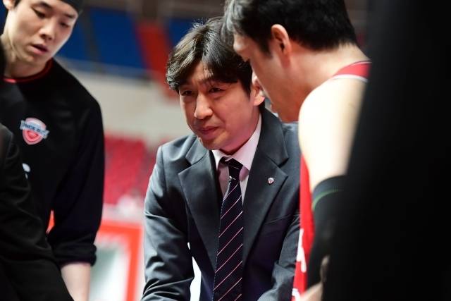 양동근 감독에게 벌써 명장의 냄새가 난다. 사진=KBL 제공