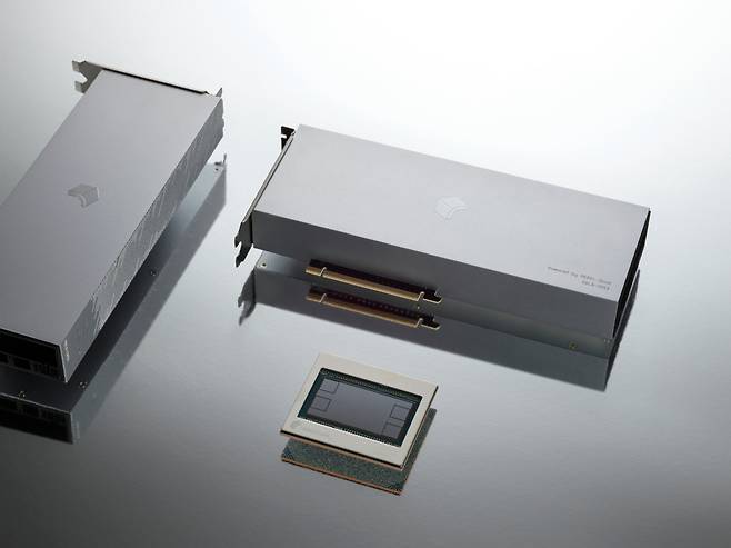 리벨리온의 빅칩(Big Chip) NPU ‘리벨쿼드’