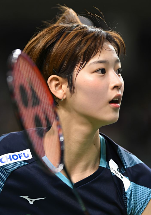 한국 아이돌인 줄 일본 배드민턴 요정의 천상계 비주얼…日 LA 올림픽 때 비밀병기 반전 실력