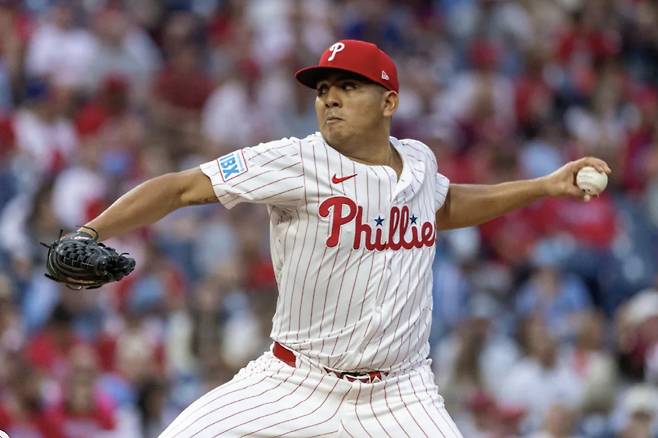 레이저 수아레즈가 보스턴 레드삭스의 품에 안겼다. AP연합뉴스