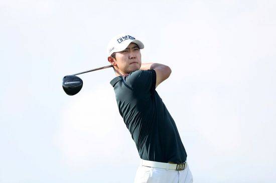 KPGA 투어 통산 4승을 거둔 고군택이 다음달 입대한다. KPGA 제공