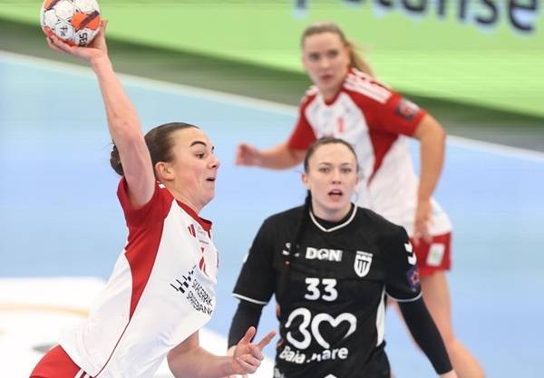 사진 2025/26 EHF 여자 핸드볼 유러피언리그 라르비크와 미나우르 경기 모습, 사진 출처=라르비크